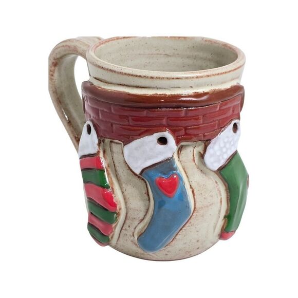 Mudworks USA Hand Made Pottery Mug Christmas Applied Stockings On Fireplace - Picture 2 of 11